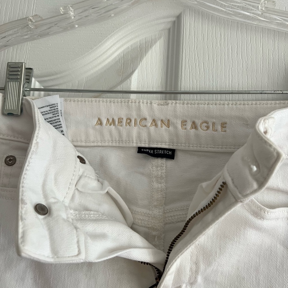 American Eagle white denim skirt